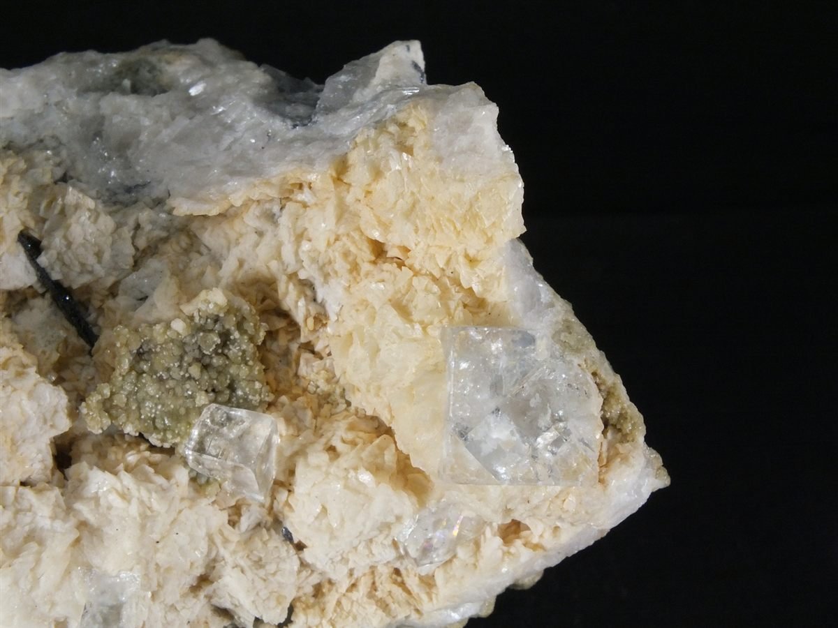 Fluorite with Dolomite photo 3
