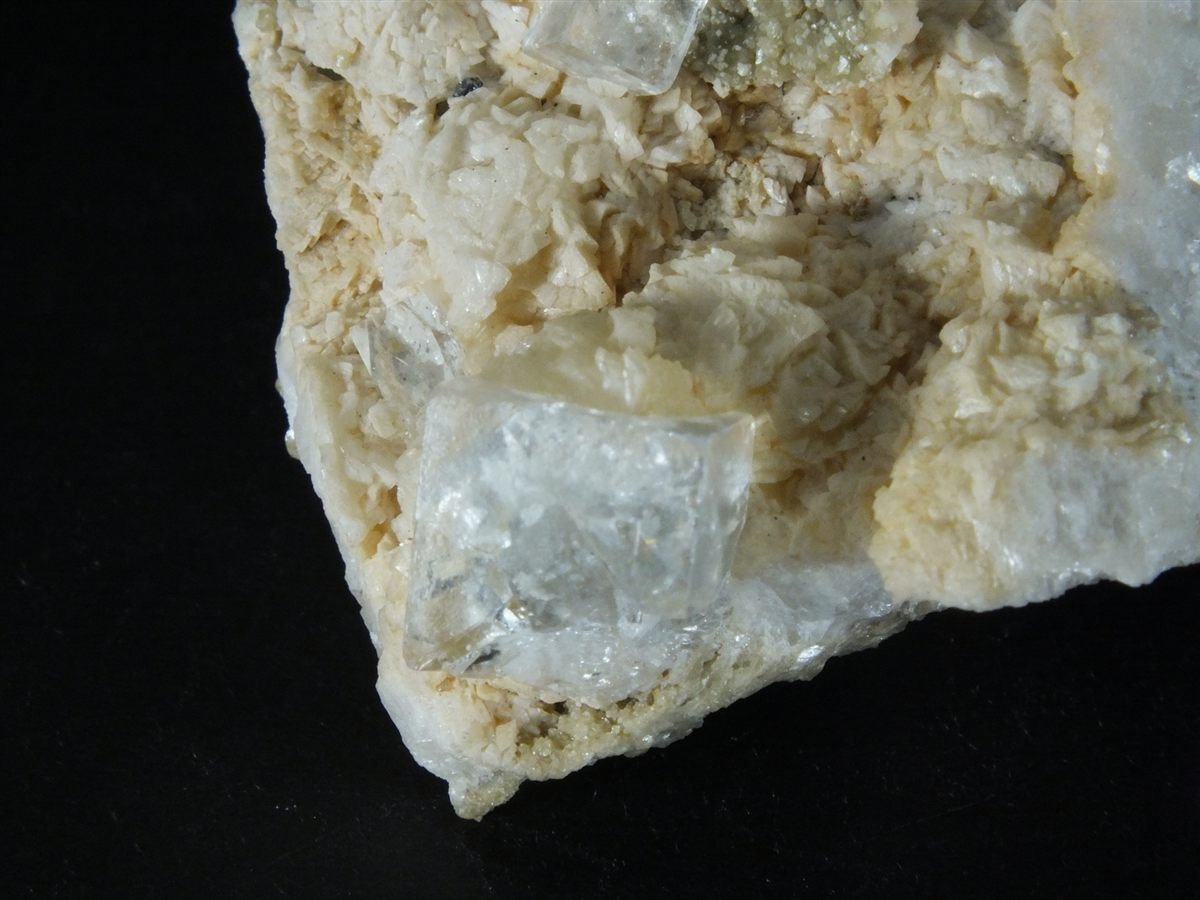 Fluorite with Dolomite photo 6