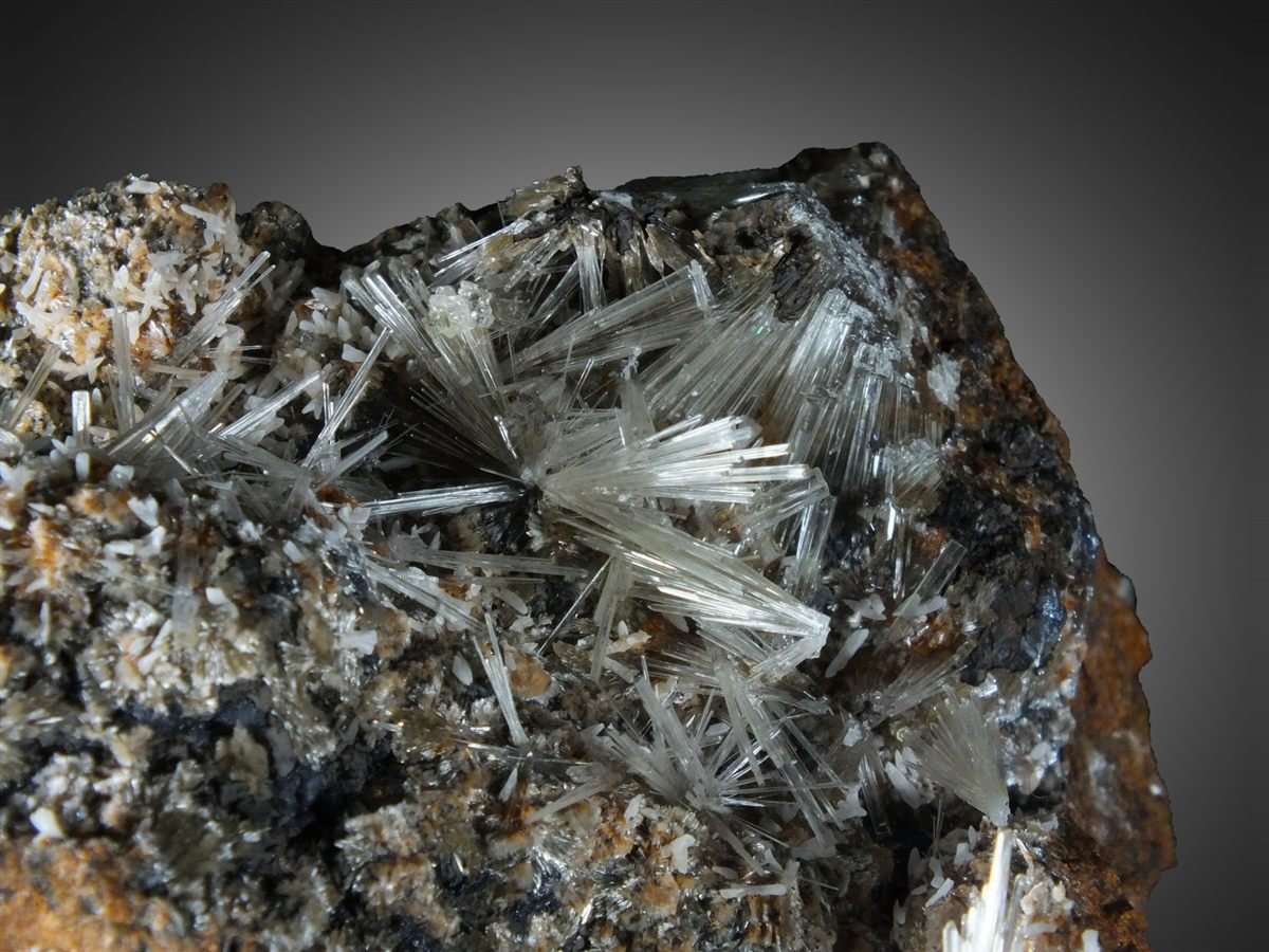 Scholzite with Phosphophyllite