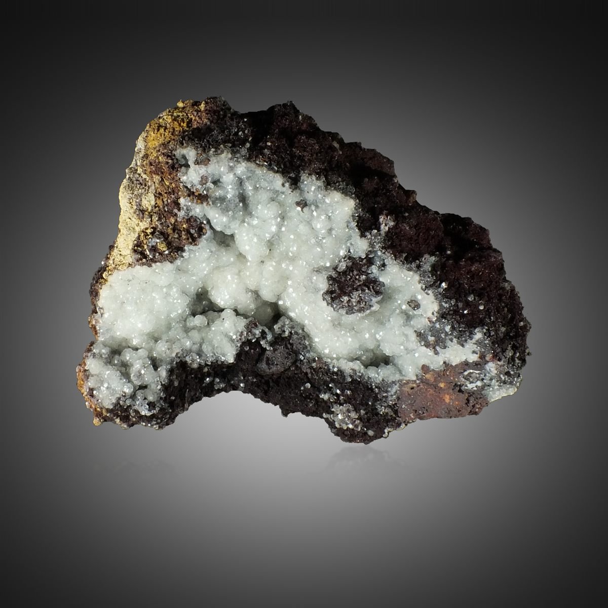Dolomite photo 3