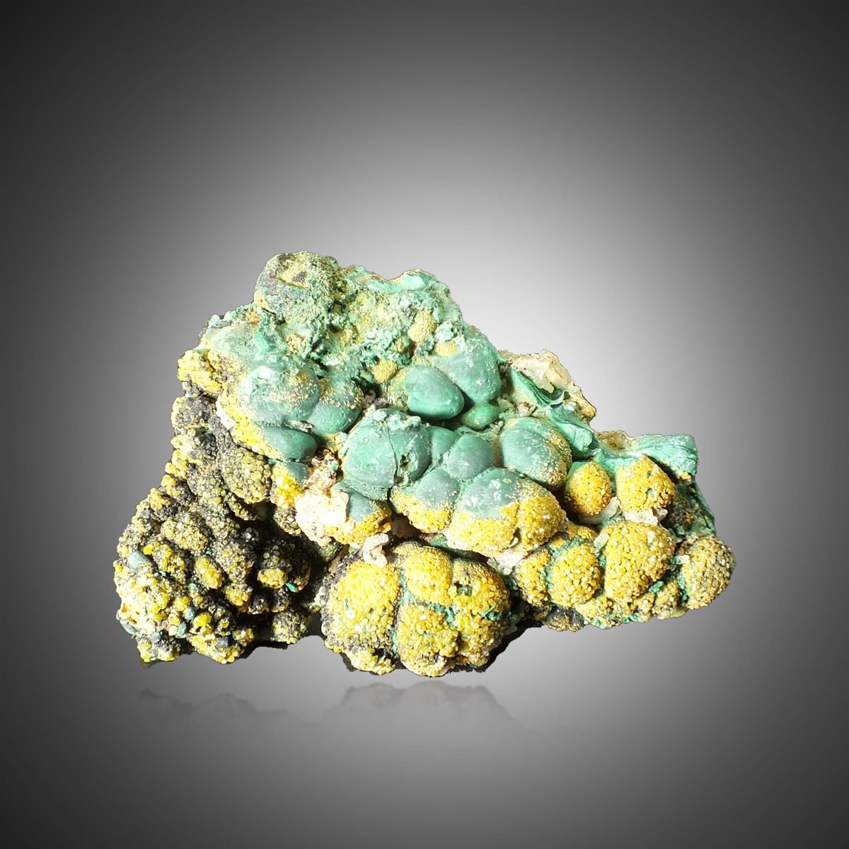Pyromorphite with Malachite