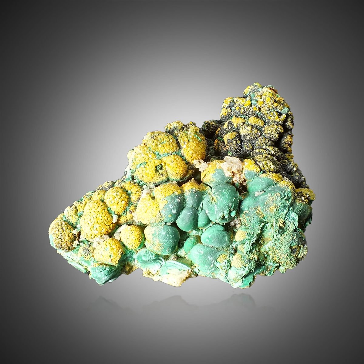 Pyromorphite with Malachite photo 4