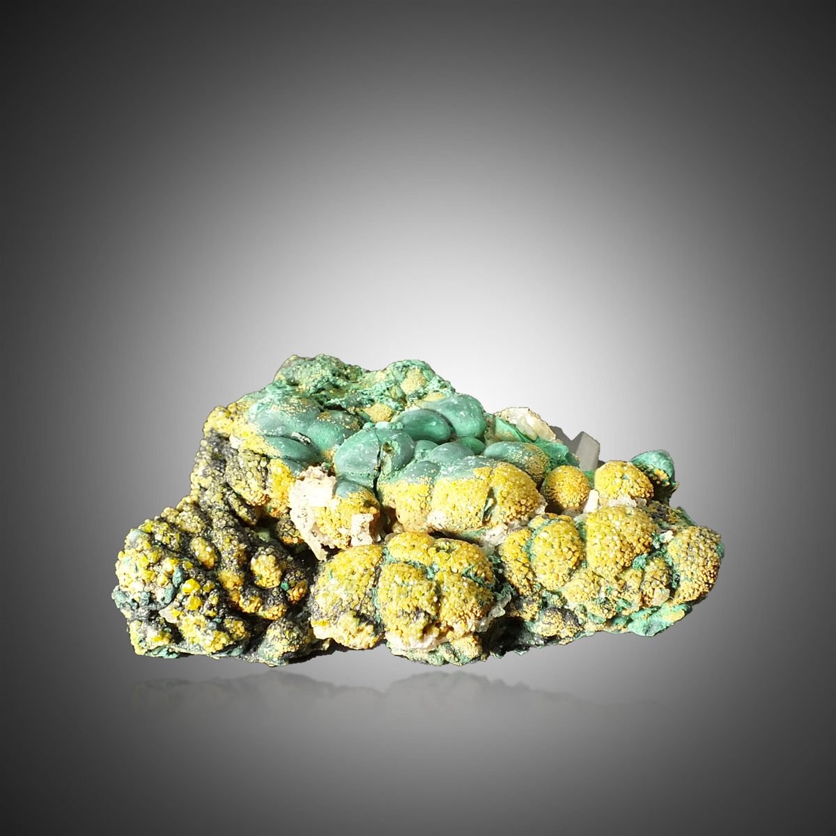 Pyromorphite with Malachite photo 5