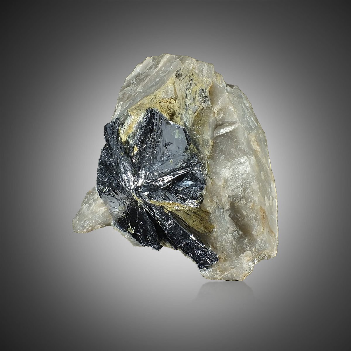 Molybdenite with Quartz photo 3