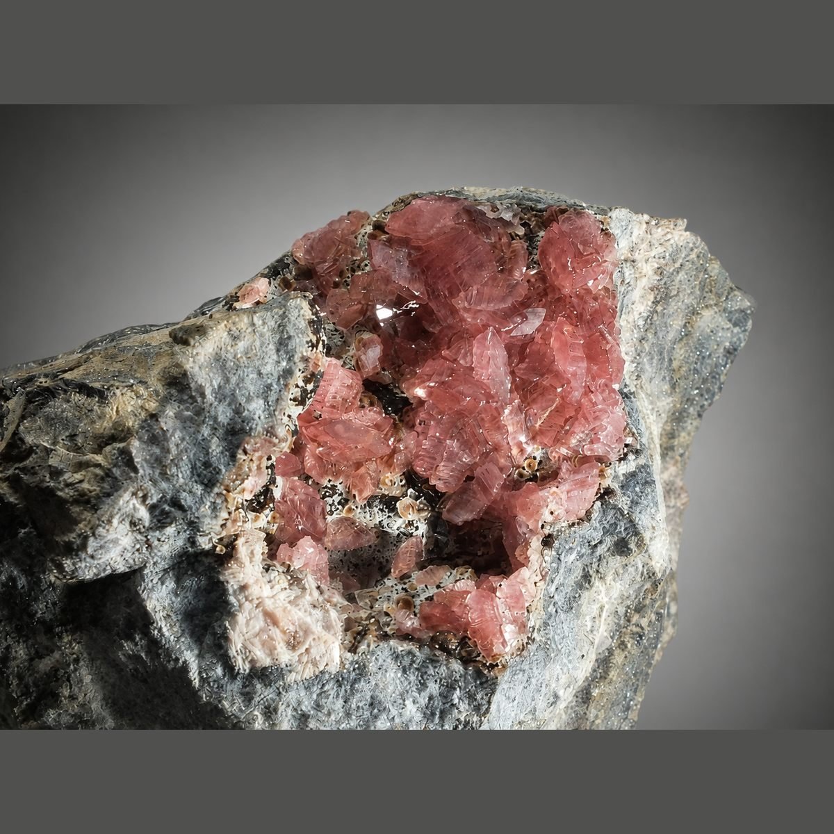 Rhodochrosite photo 2