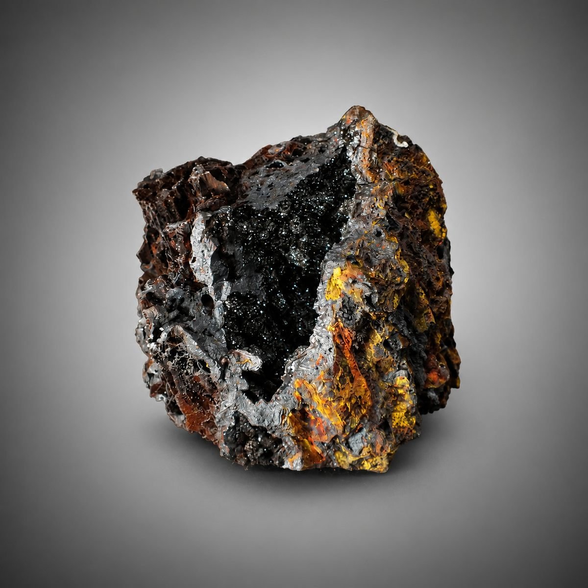 Mimetite with Coronadite photo 5