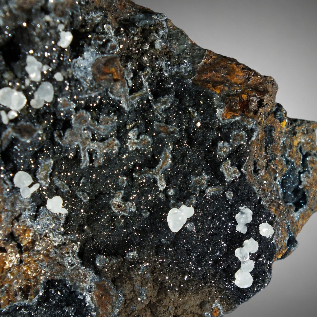 Chalcophanite with Smithsonite photo 5