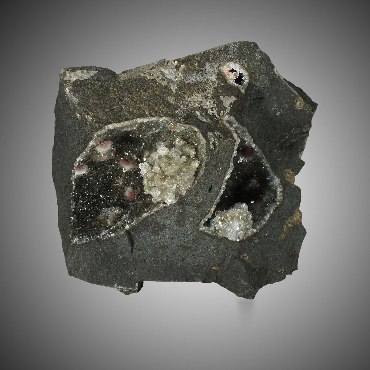 Natrolite with Analcime photo 2