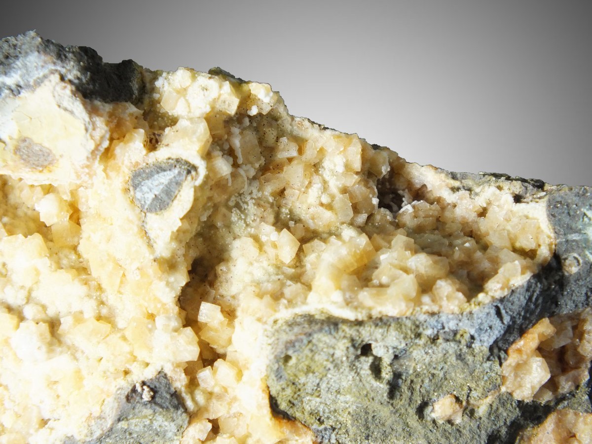 Chabazite photo 4