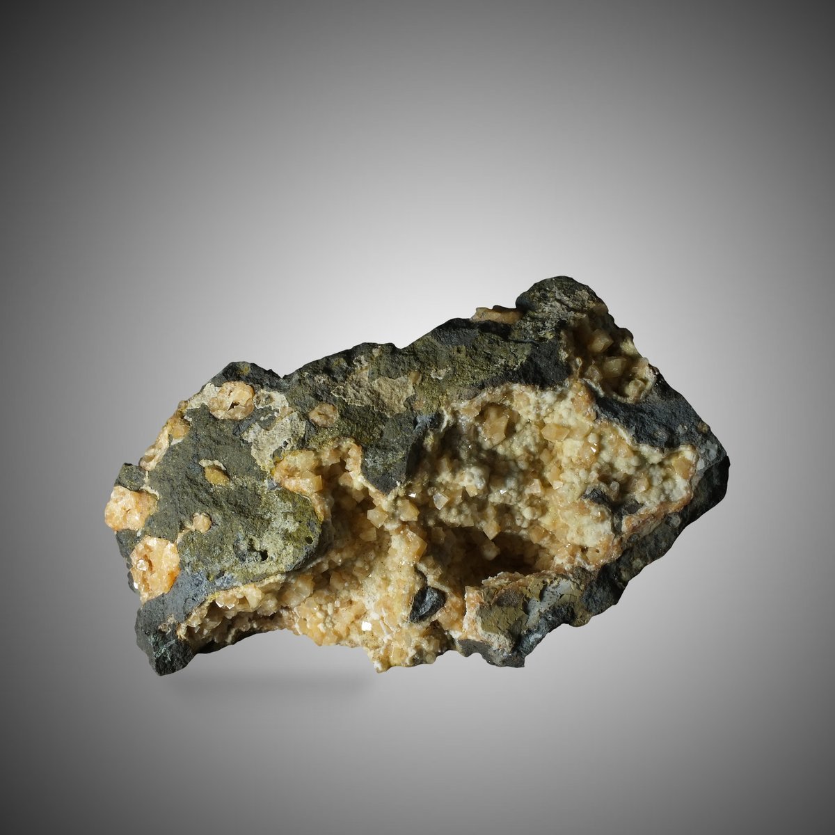 Chabazite photo 7