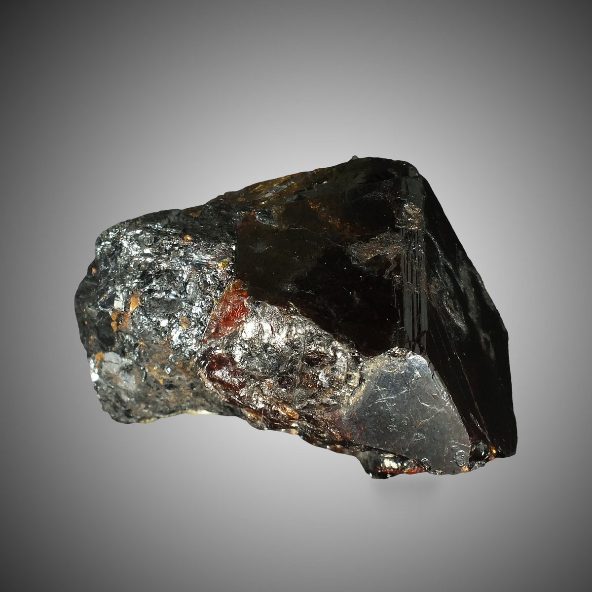 Spessartine photo 8