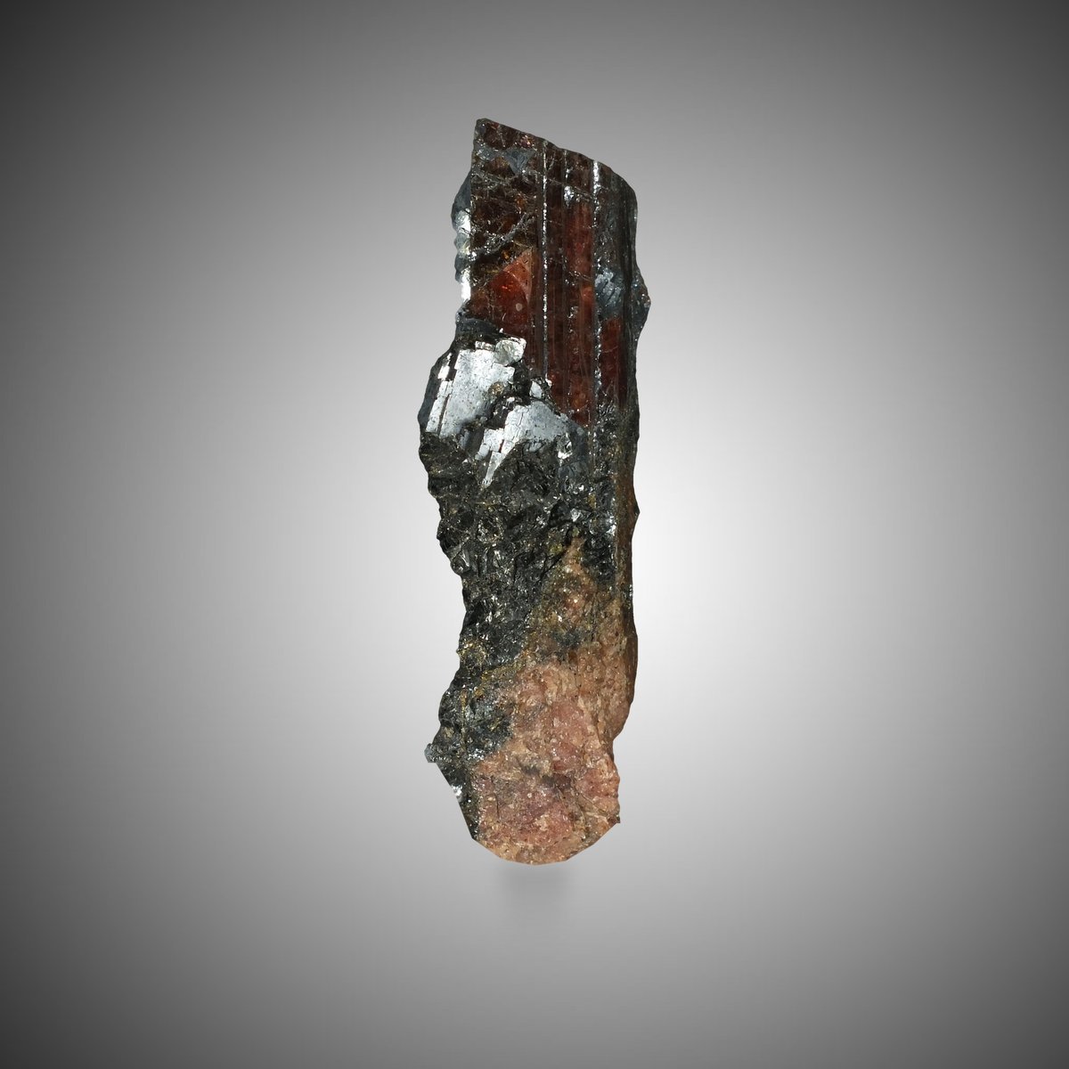 Rhodonite photo 5