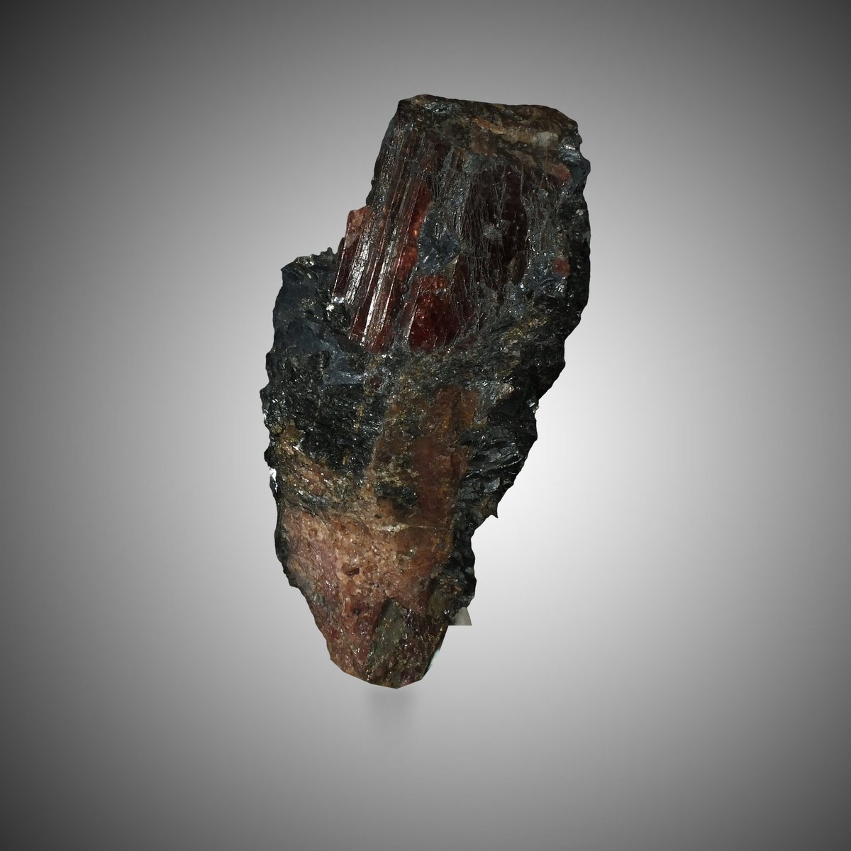 Rhodonite photo 7