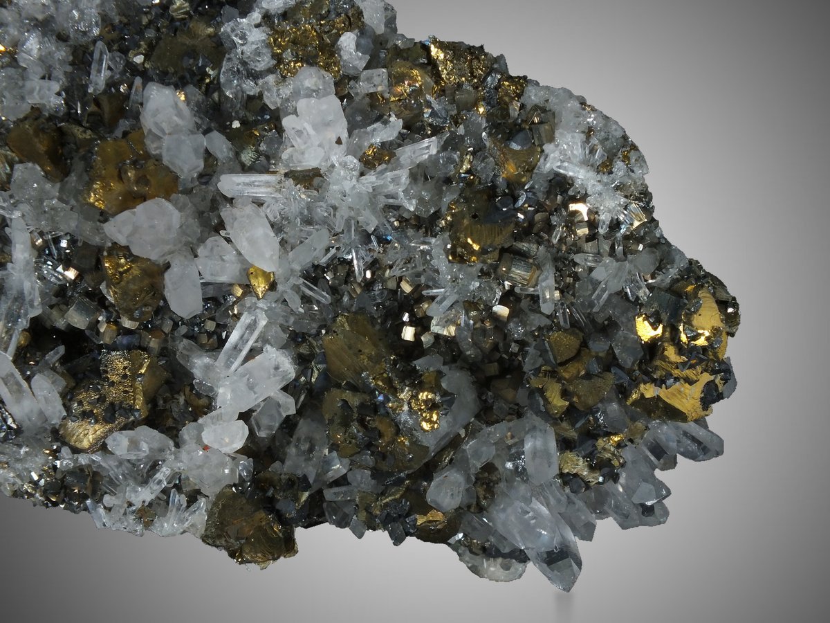 Chalcopyrite with Quartz & Pyrite photo 6