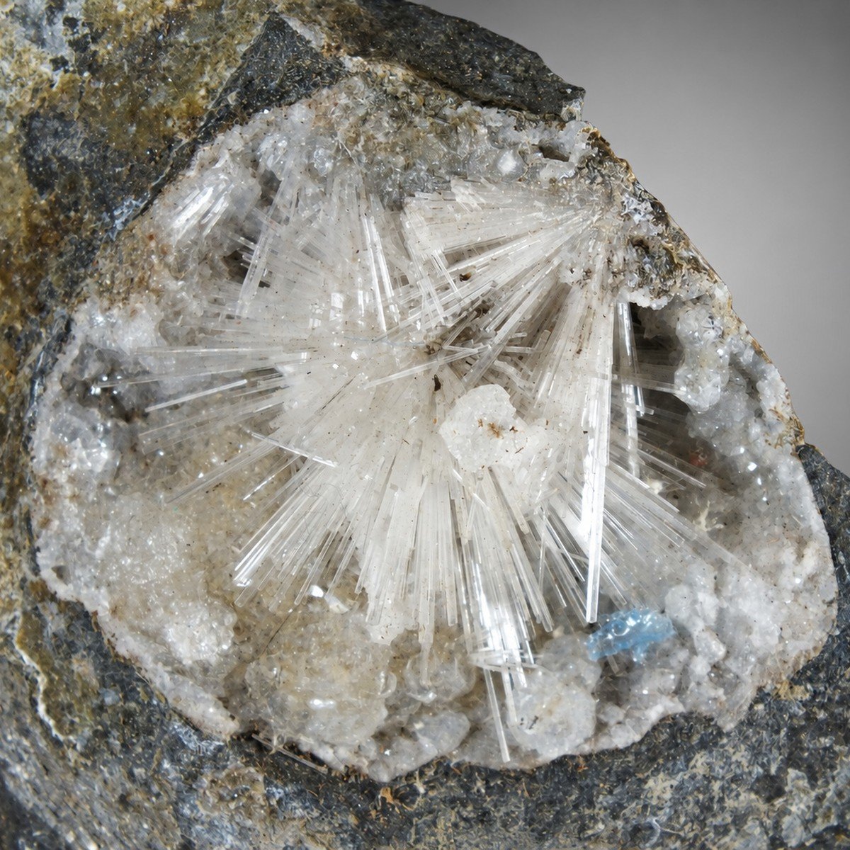 Natrolite photo 6