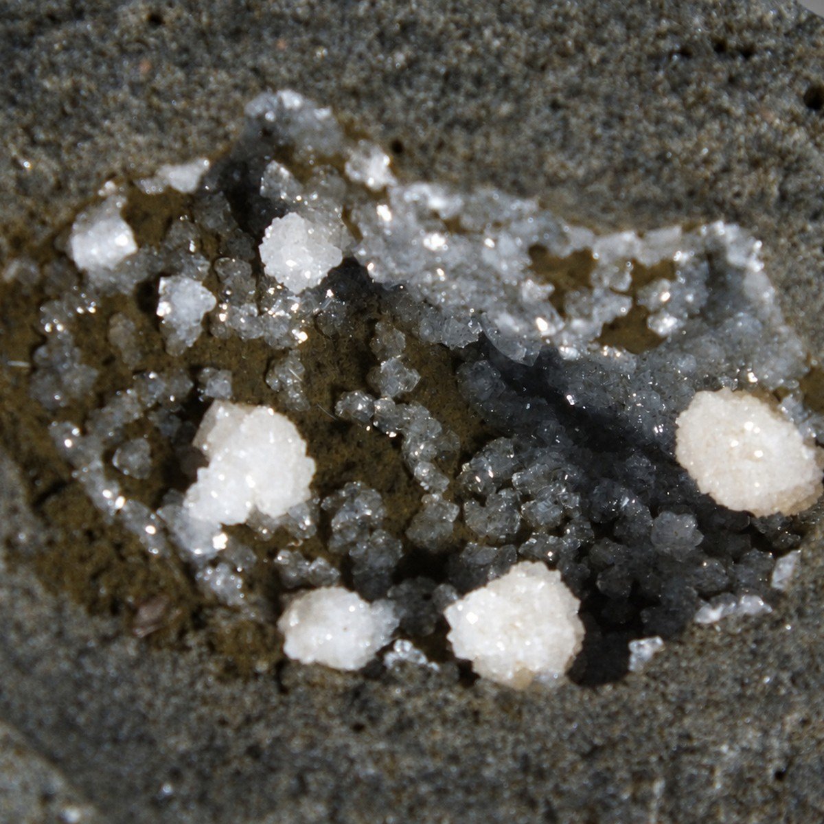 Phillipsite with Chabazite photo 5